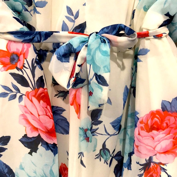 Bailey Blue Floral Romper - Picture 5 of 13